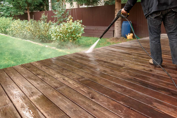 Best Fence Cleaning and Maintenance in Allouez, WI