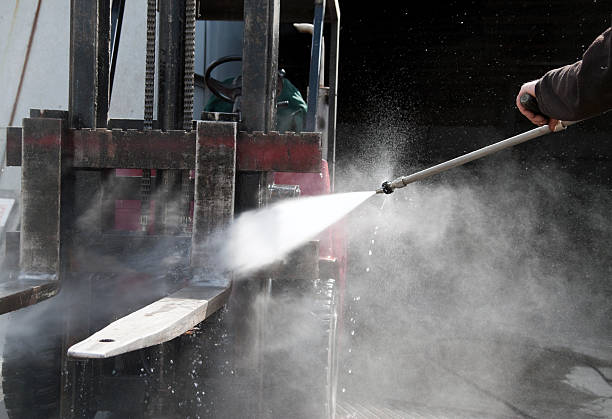Best Commercial Pressure Washing in Allouez, WI